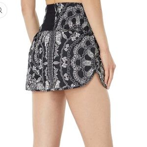 Free People FP Movement The Way Home Shorts Paisley Print Size S